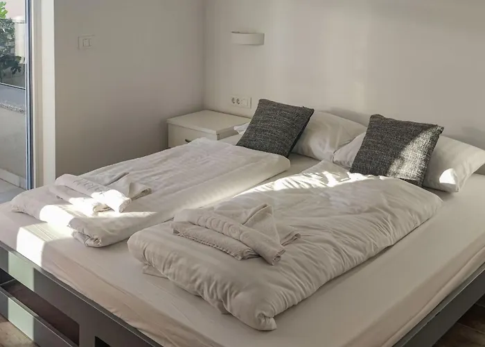 Km Exclusive Apartments