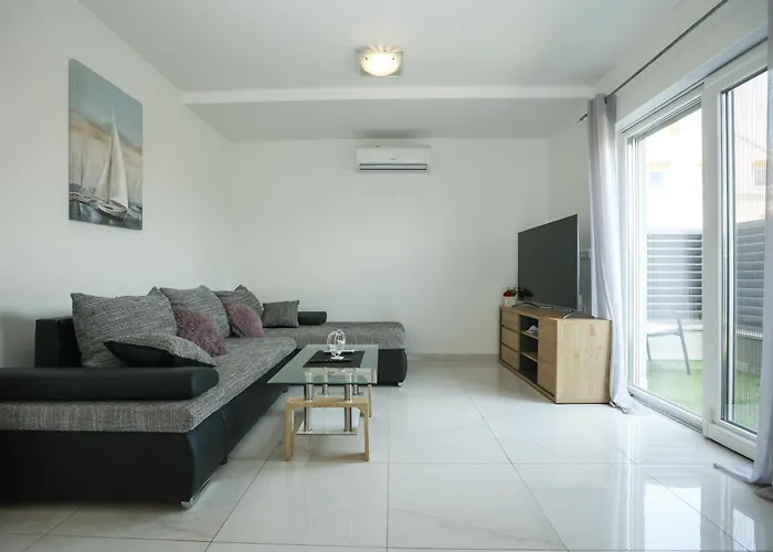 Km Exclusive Apartments