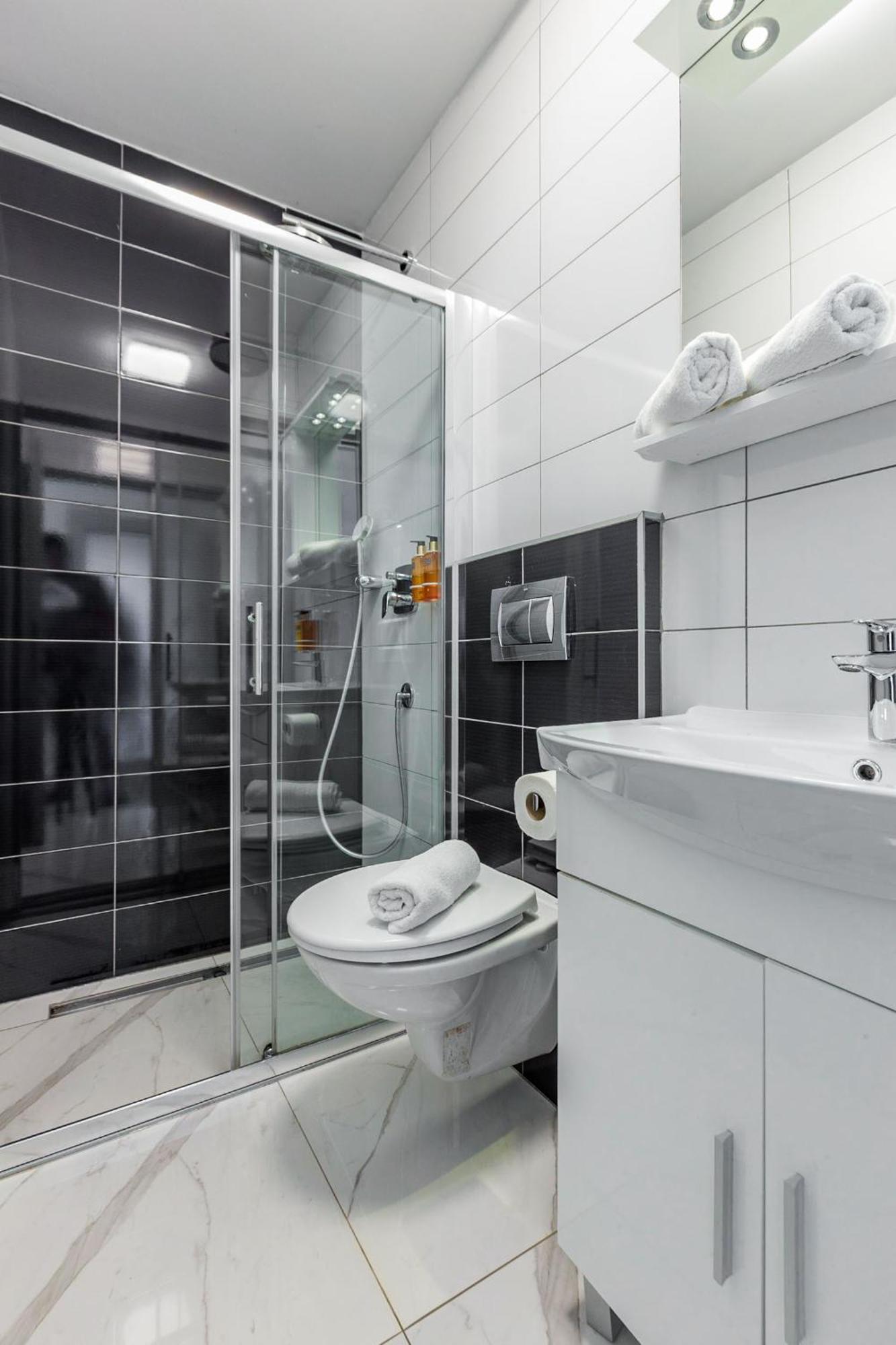 Km Exclusive Apartment *