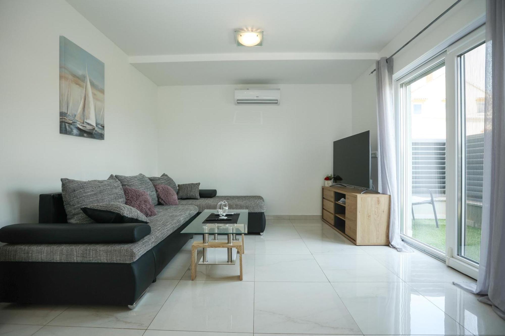 Km Exclusive Apartment *