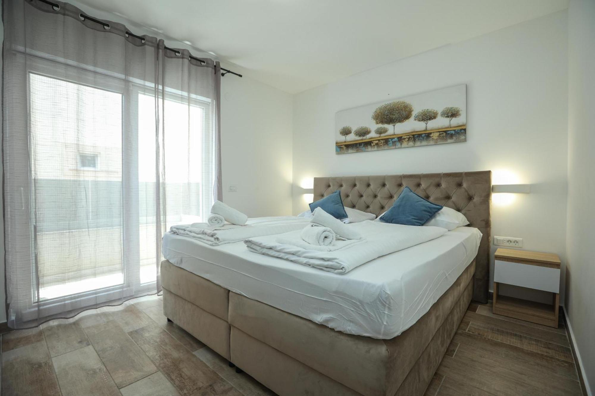 Km Exclusive Apartment *